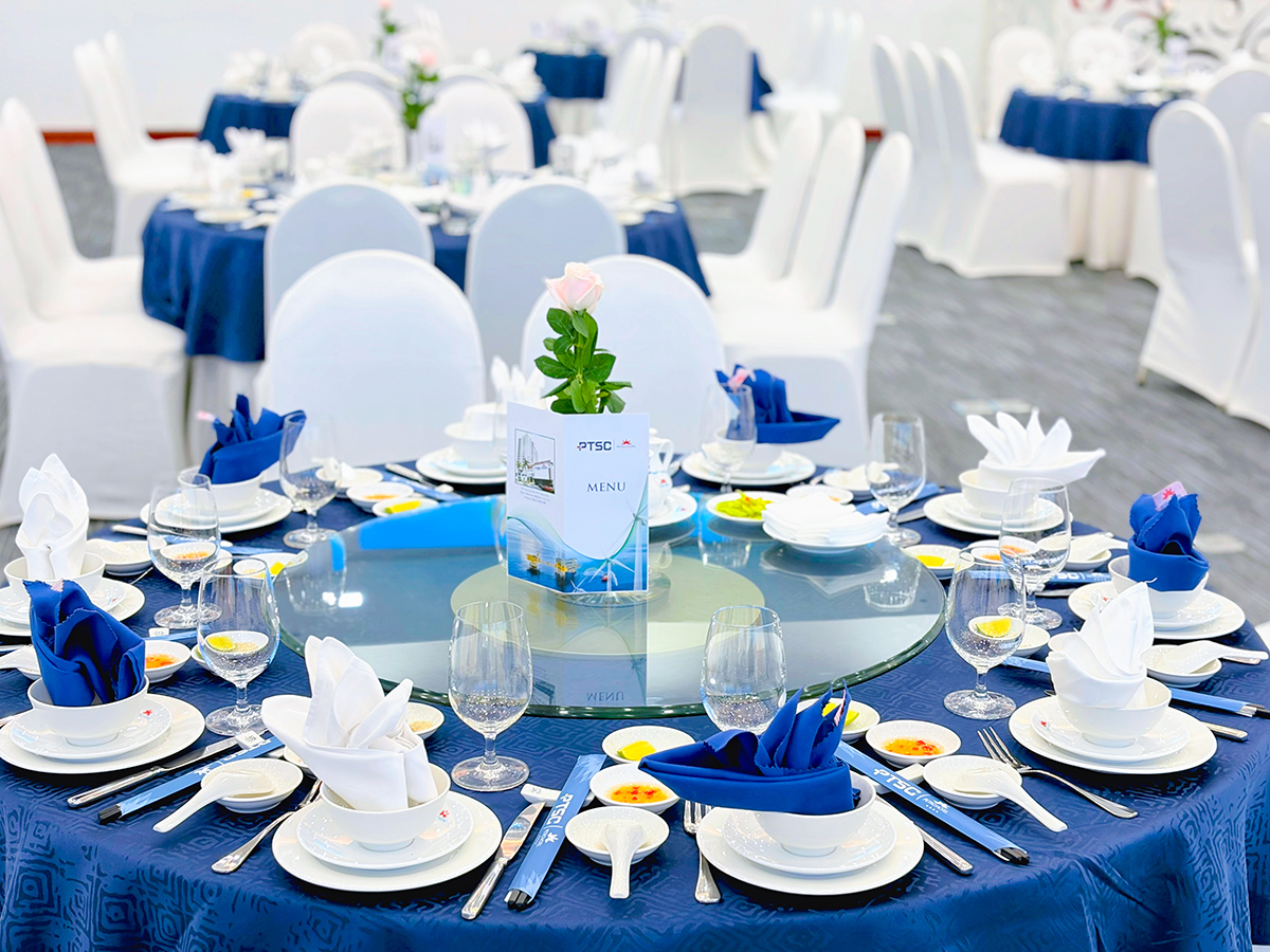 Restaurant at PTSC Petro Hotel