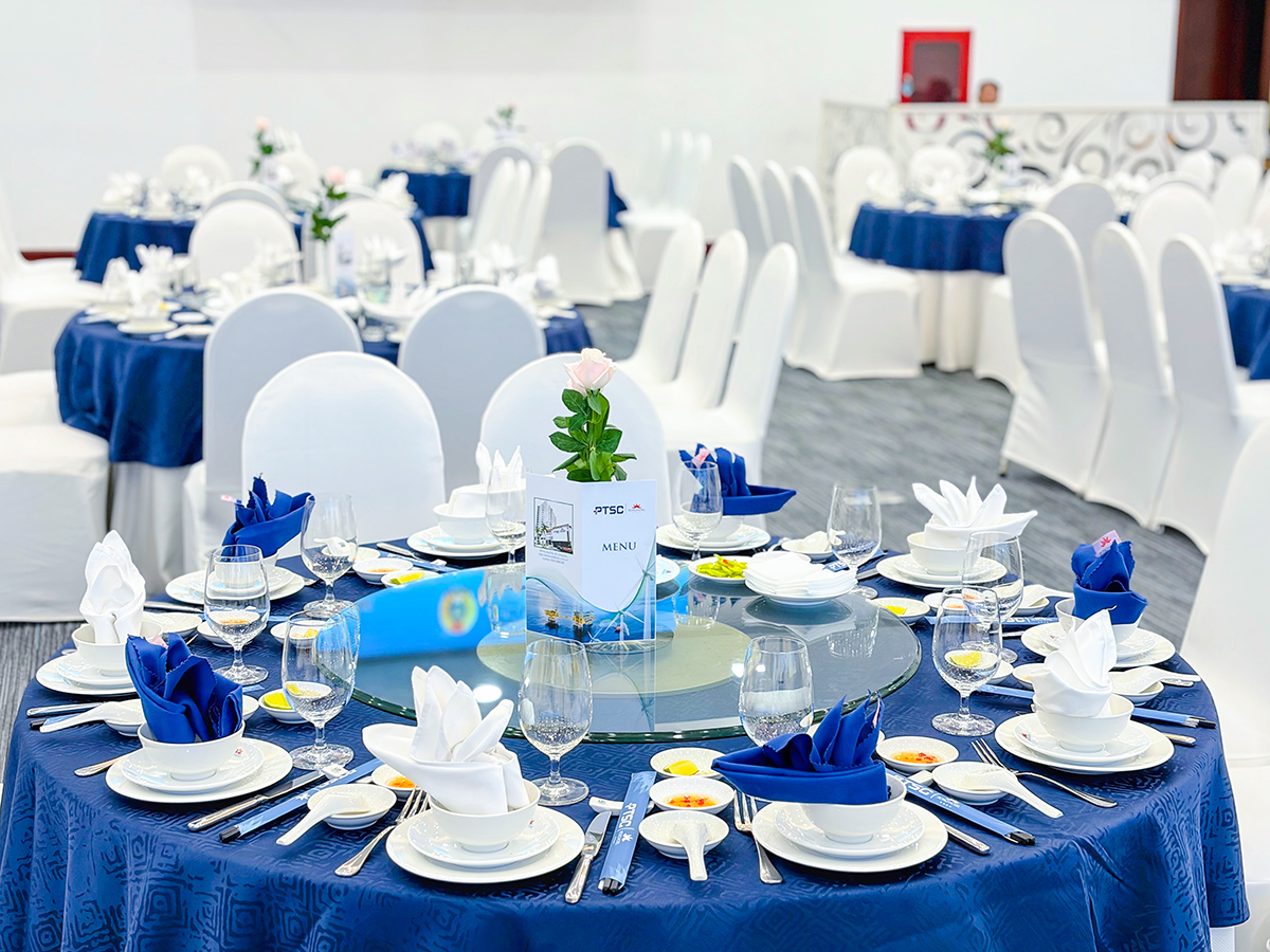 Restaurant at PTSC Petro Hotel