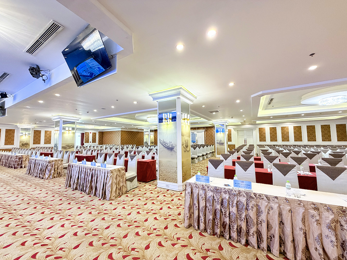 Restaurant at PTSC Petro Hotel