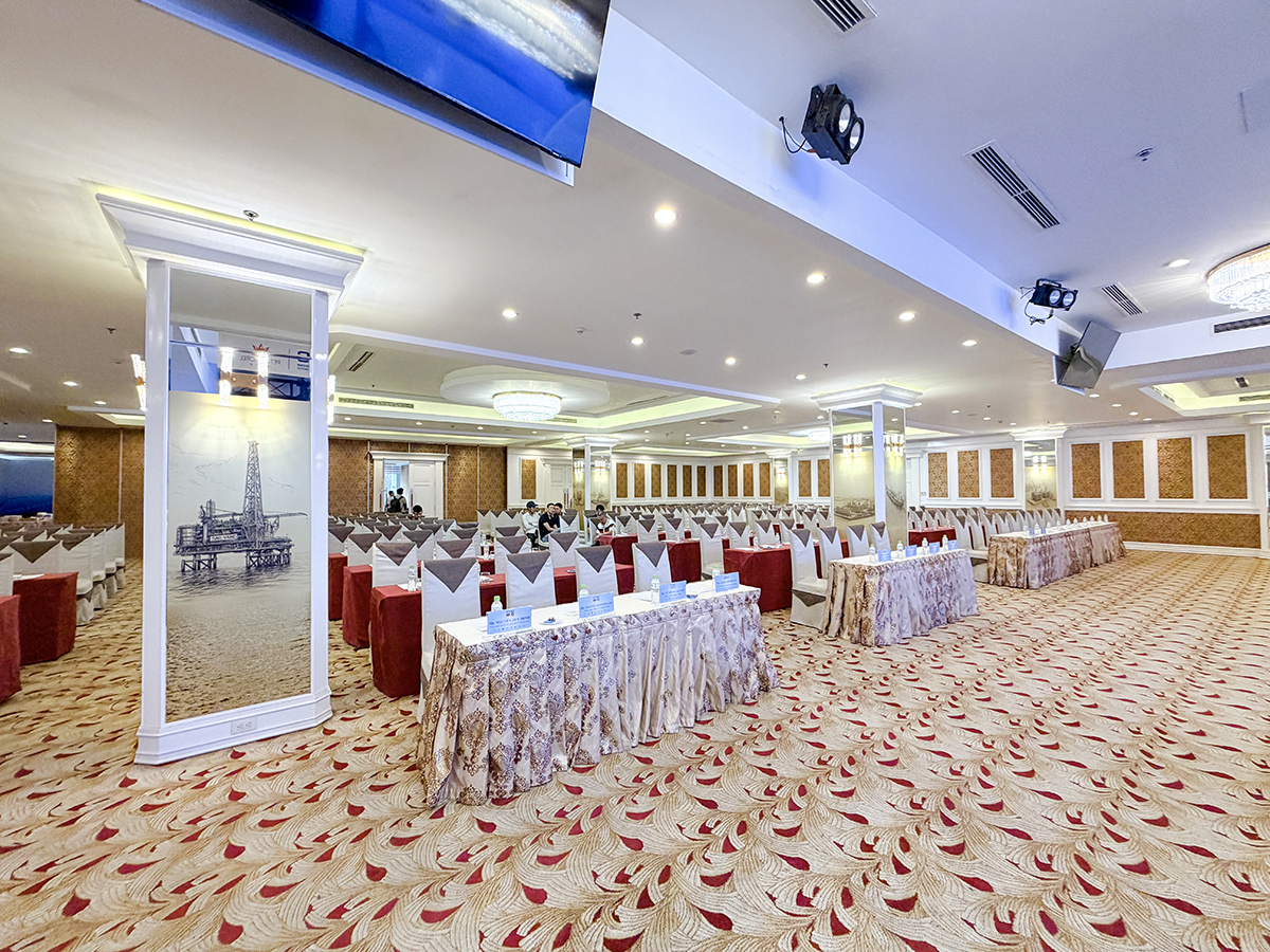 Restaurant at PTSC Petro Hotel