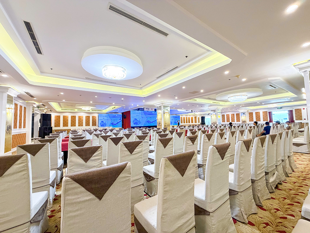 Restaurant at PTSC Petro Hotel