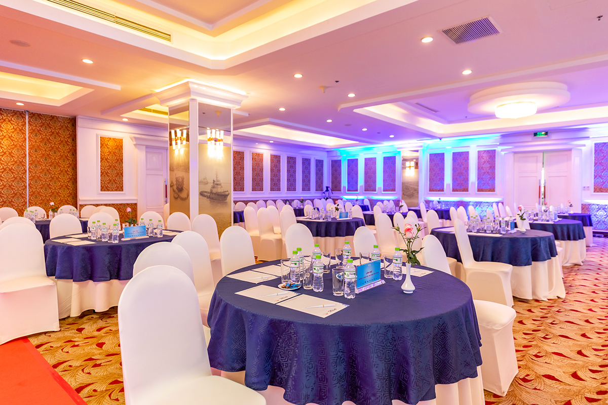 Restaurant at PTSC Petro Hotel